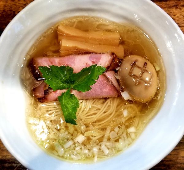 「くん玉らぁめん(塩)」@<真>卓朗商店の写真