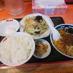 ミニタンタンメン定食(野菜炒め）800円