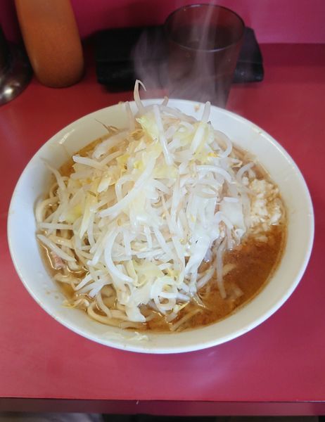 「小豚ラーメン ニンニクアブラ」@ラーメン二郎 ひばりヶ丘駅前店の写真