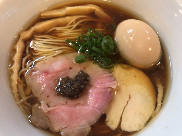 「ポルチーニ醤油らぁ麺800円+味玉100円」@入鹿（IRUCA）-Tokyo-の写真