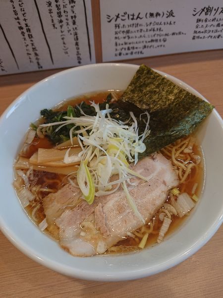 「醤油ラーメン７００円」@ラーメン栄楽の写真