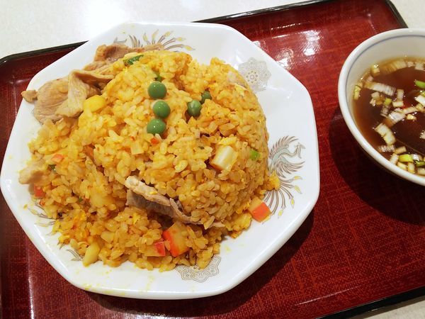 「スタミナ炒飯　760円」@岡田屋の写真