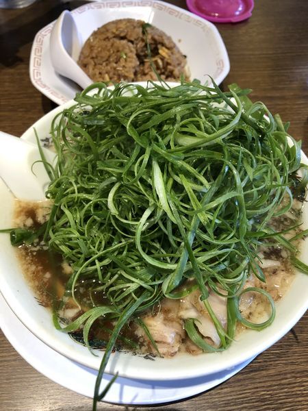 「葱ラーメン」@来来亭 小野原店の写真