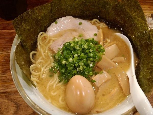 「らーめん＋味付玉子＋のり」@風雲児の写真