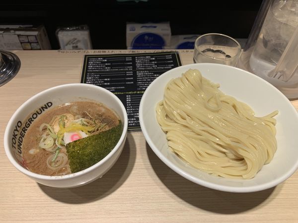 「濃厚つけ麺(M) 味玉」@TOKYO UNDER GROUND RAMEN 頑者の写真
