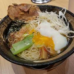 冷やしラーメン(¥1,000)