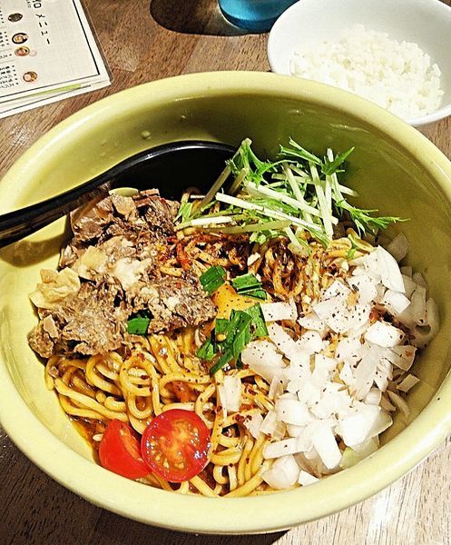 「スパイスまぜそば(大盛り) 900円」@ソラノイロ トンコツ&キノコの写真