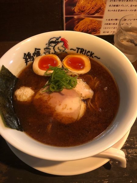 「味玉鶏と鰹の醤油らーめん」@鶏喰～TRICK～の写真