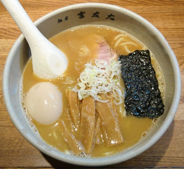 「味玉らーめん」@麺屋吉左右の写真