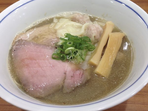 「ワンタン中華そば」@中華そば 西川の写真