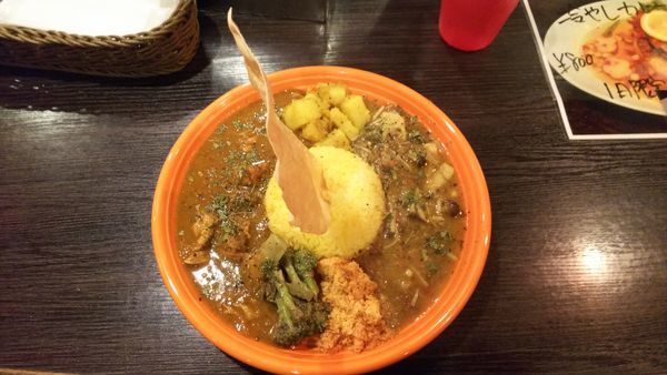 「2種盛カレー（チキンマサラ×キノコ）」@キッチン エレファントの写真