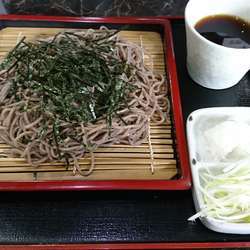 田舎ざる蕎麦　５００円