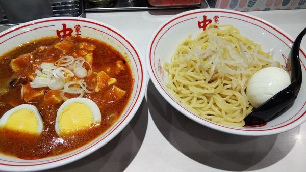 「冷やし蒙古タンメン(辛10)¥880＋ゆで玉子¥60」@蒙古タンメン 中本 町田店の写真