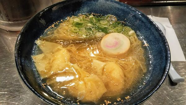 「海老ワンタン麺 塩」@函館らーめん 醐りょうの写真