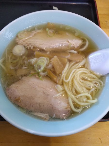 「ラーメン (ギョーザセット) 900円」@青竹手打麺 餃子 岳乃屋の写真