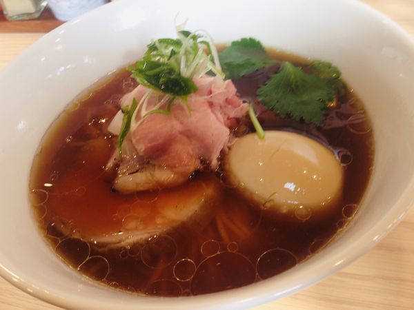 「特製醤油らーめん」@らーめんMAIKAGURAの写真