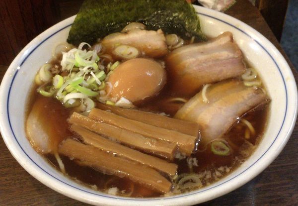 「全部のせ」@中華そば 白壁 あおいの写真