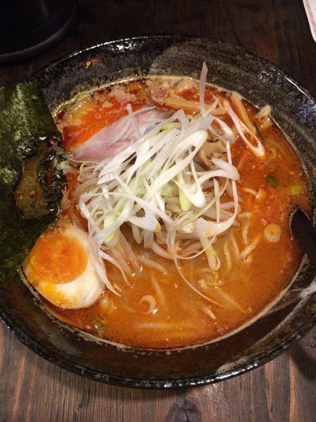 「味噌激辛３倍ラーメン」@ホロトン 東中野駅前店の写真