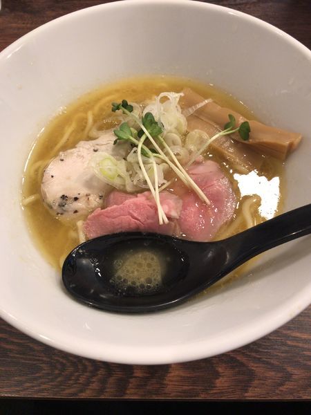 「鶏ゅ白湯醤油らーめん（780円）」@東京スタイル鶏らーめん ど・みそ鶏の写真