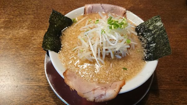 「武蓮らーめん 734円」@和風とんこつラーメン 武蓮 東御インター店の写真