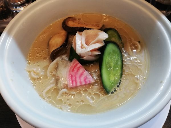 「牡蠣の冷やしらーめん」@らーめん 三極志の写真