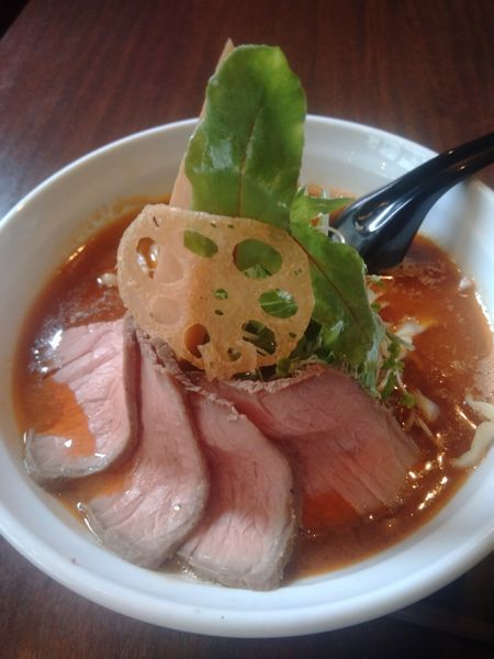 「ぶるずラーメン」@牛骨らーめん ぶるず 門前仲町店の写真