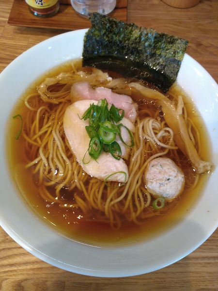 「地鶏 (醤油) 750円 かつおぶしご飯150円」@自家製麺 純の写真