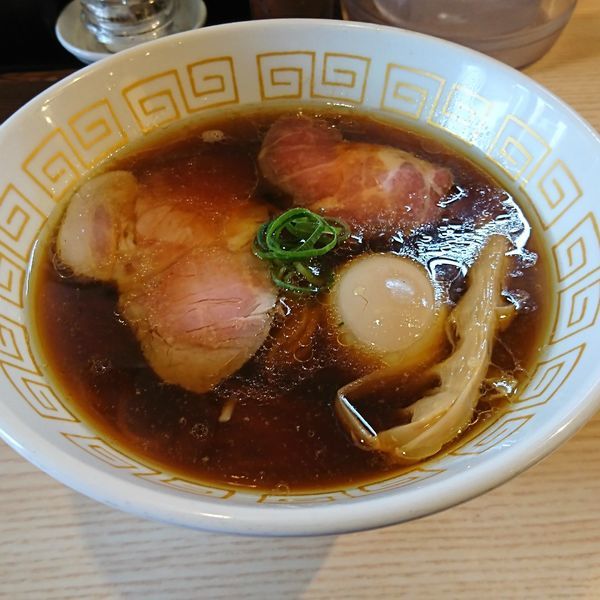 「味玉醤油らぁ麺」@中村麺三郎商店の写真