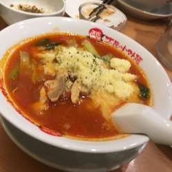 太陽のトマト麺