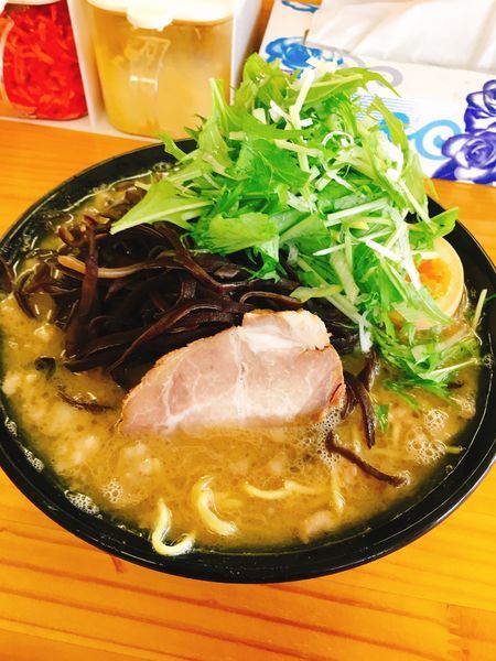 「こってり キクラゲ 塩豚骨」@豚骨ラーメン 新井商店の写真