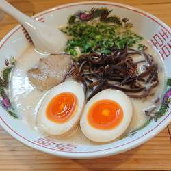 豚骨ラーメン+味玉