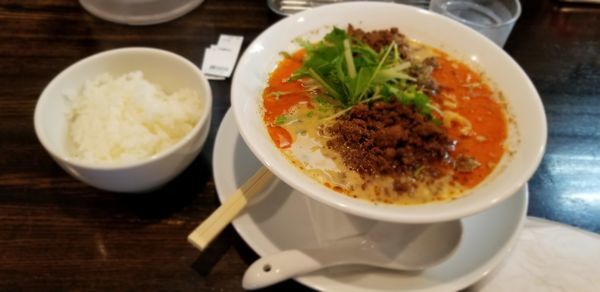 「担々麺890+挽肉150+半ライス80」@四川担担麺 阿吽 浅草店の写真