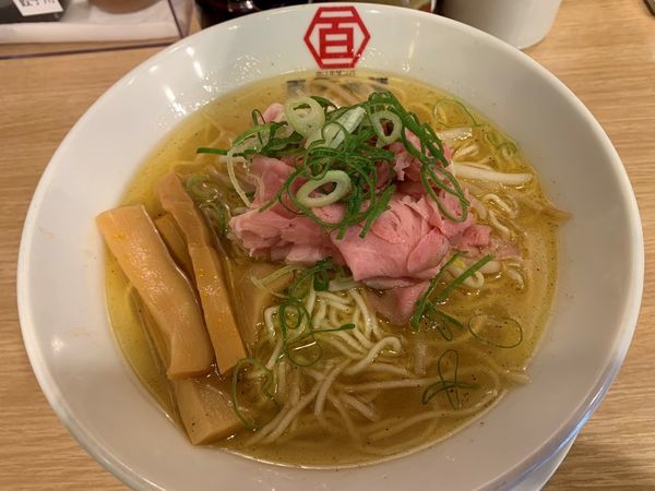 「肉汁中華ソバ 塩」@百年本舗 秋葉原総本店の写真