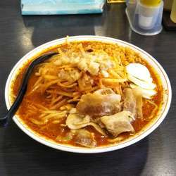 特製男気ラーメン　大盛　揚げ·辛さ増し