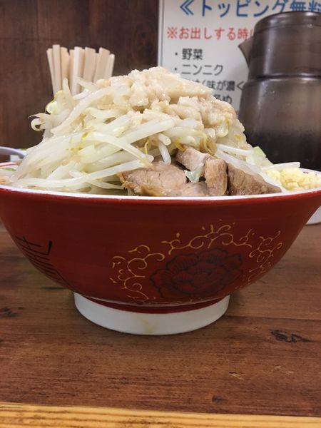 「小ラーメン  ネギ  ヤサイちょいマシ  ニンニク アブラ」@ラーメン二郎 品川店の写真