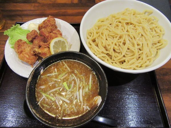 「和節つけ麺（８１０円）＋唐揚げ４８６円」@つけ麺ゆきむら 吉衛門の写真