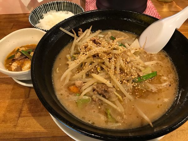 「みそラーメン  780円」@自家製極太麺 みそ家の写真