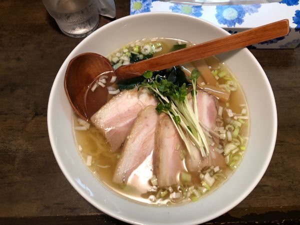 「塩チャーシューめん 950円」@麺屋 げんぞうの写真