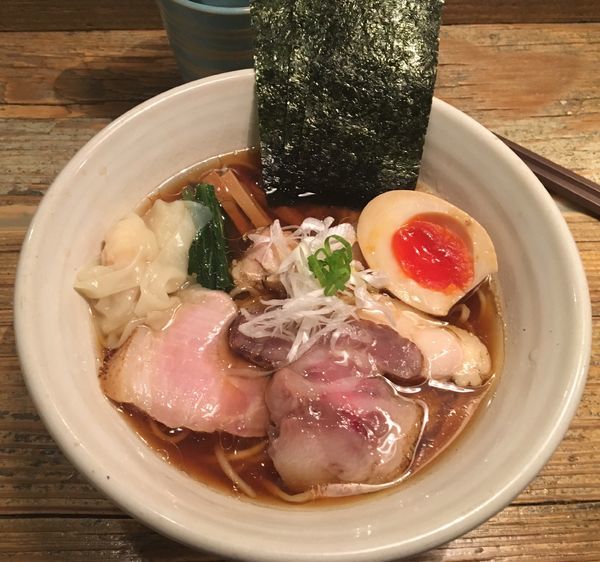 「特製醤油らあめん」@Homemade Ramen 麦苗の写真