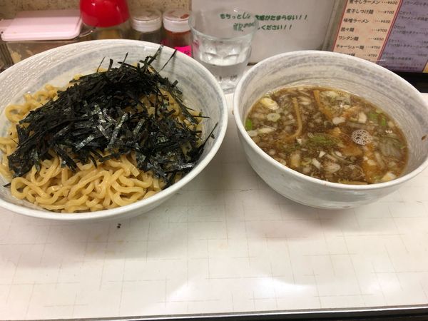 「煮干しつけ麺 太麺  大盛 700円」@中華の店 勝楽の写真