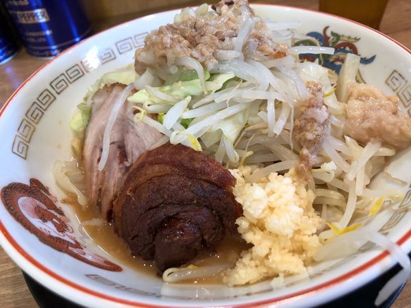 「ミニラーメンヤサイニンニクアブラ」@豚山 元住吉店の写真