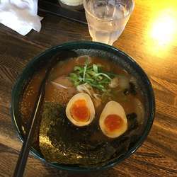 海苔玉醤油ラーメン