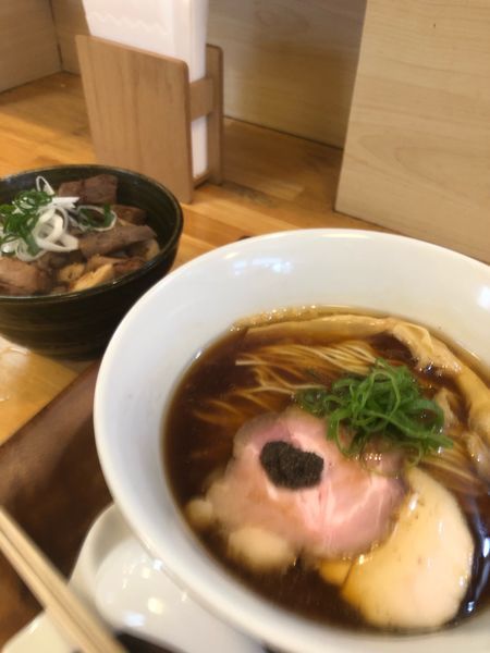 「ポルチーニ醤油らぁ麺&お肉ごはん」@入鹿（IRUCA）-Tokyo-の写真