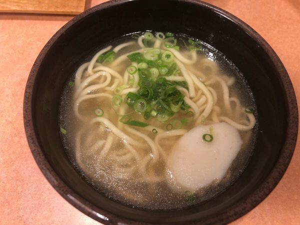 「琉ちゃんそば ¥500」@そば処 琉風の写真