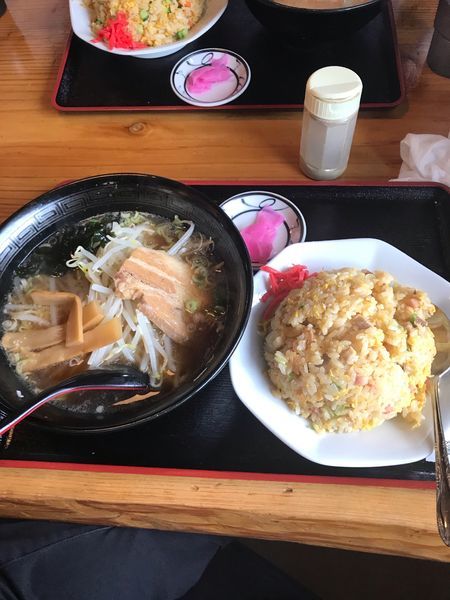 「正油ラーメン➕チャーハンセット820円」@中華料理 濃河の写真