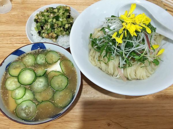 「【限定】鯵の冷汁そば＋日本酒2種　1000＋α円」@中華そば You Leeの写真