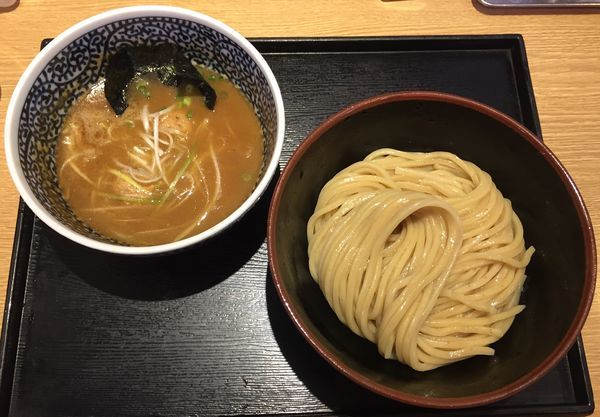 「濃厚魚介つけ麺900円」@麺屋 一燈の写真