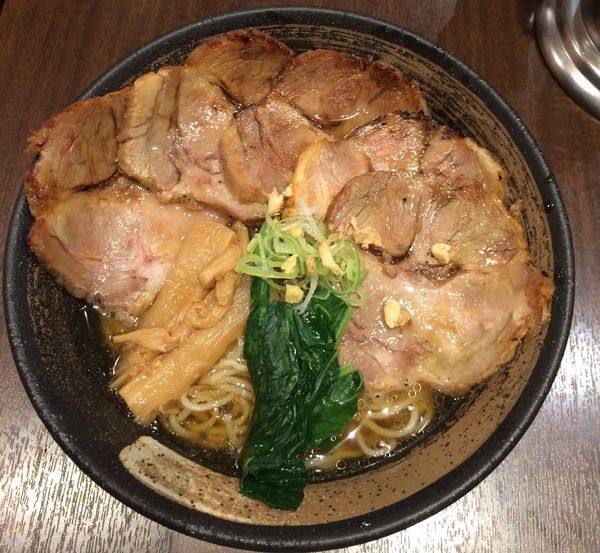 「チャーシューそば（醤油）」@麺屋 空海 ヴィーナスフォート店の写真