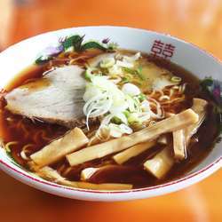 焼き干し醤油ラーメン 中