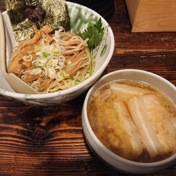 「温しおつけ麺(並)880円、大盛50円」@啜磨専科の写真